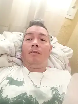 Snapshot of xxxx198756 chatting on January 7, 10:38 am xxxx198756 online show from January 7, 10:38 am