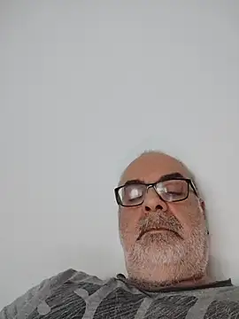 Satiro Sevilla online show from February 24, 12:12 am