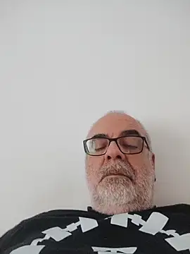 Satiro Sevilla online show from March 24, 5:51 pm