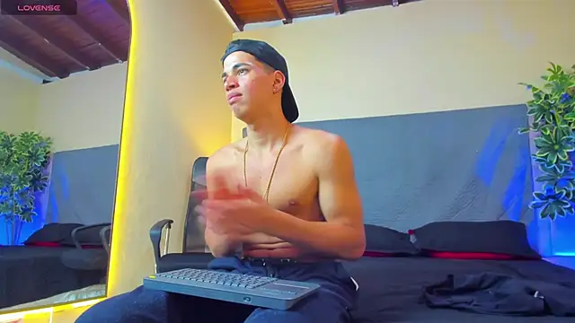 Benjamin More online show from February 17, 12:10 am