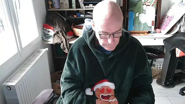 bogland33 online show from January 5, 12:31 pm