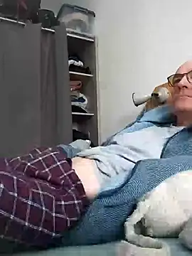 bogland33 online show from February 10, 9:36 am