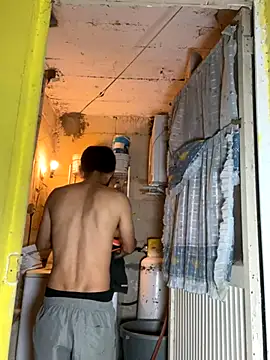 eviltwinyoung online show from October 9, 3:00 am