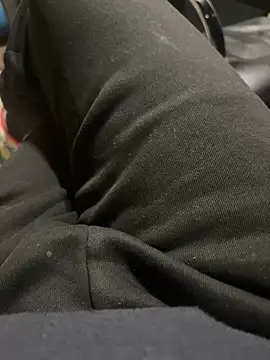 daubine46 online show from March 25, 2:43 pm