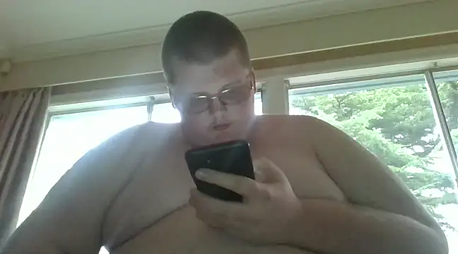 Richard Moneyshot 23 online show from December 6, 10:08 pm