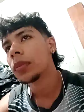 Snapshot of Elputas chatting on October 19, 10:02 pm Elputas online show from October 19, 10:02 pm