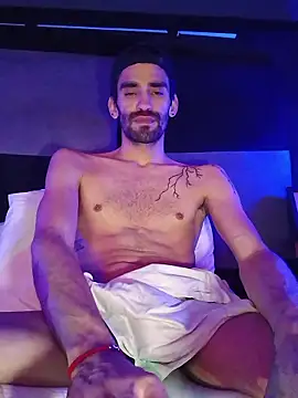 johngil0995 online show from January 8, 3:50 pm