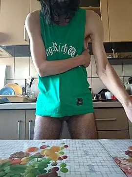 vulpe8400 online show from March 12, 6:43 am