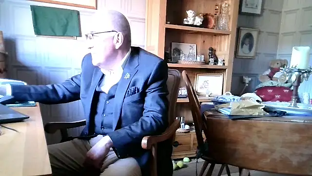 Adamdaddybear online show from January 30, 2:25 pm