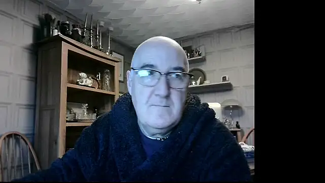 Adamdaddybear online show from January 6, 8:25 am