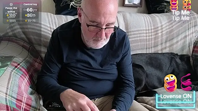 Adamdaddybear online show from September 20, 1:44 pm