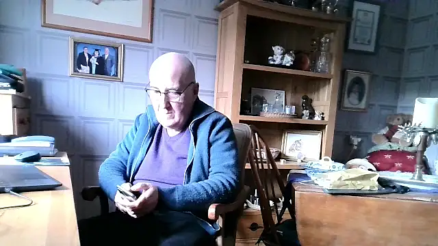 Adamdaddybear online show from January 25, 1:52 pm