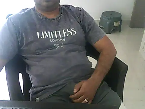 cryptoman1119 online show from February 26, 7:43 am