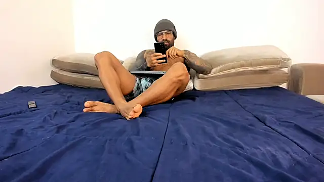 Snapshot of Brock_hurn1 chatting on January 27, 3:26 am Brock hurn1 online show from January 27, 3:26 am