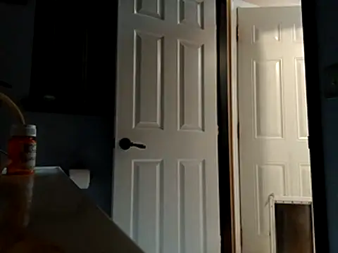 DevinToore online show from October 25, 5:09 am