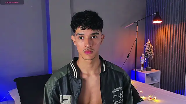 Busterspinter online show from December 13, 6:53 am