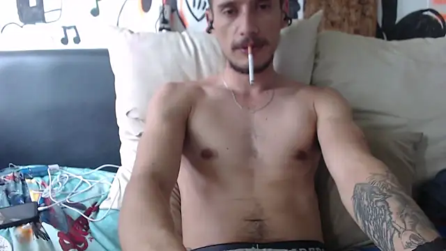 roystonee01 online show from October 14, 1:29 pm