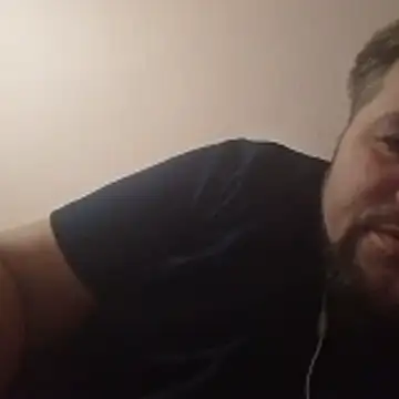 yukka4413 online show from December 1, 10:35 pm