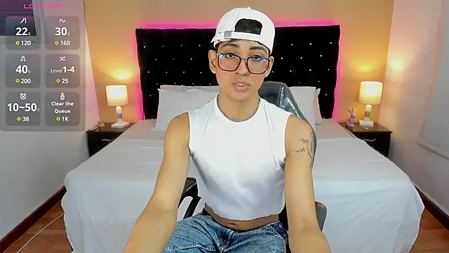 Dark hairy  online show from December 10, 3:19 am