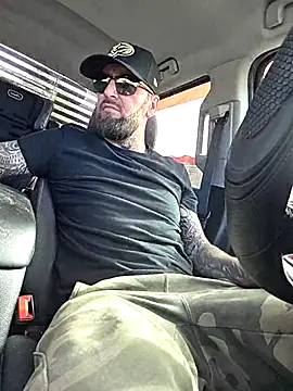 Beardedtattood online show from October 15, 6:48 pm