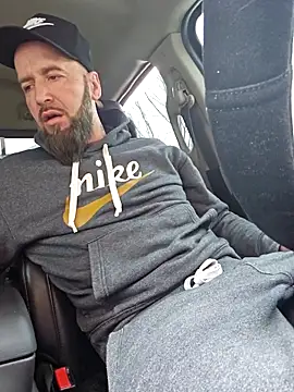 Beardedtattood online show from March 3, 1:26 pm