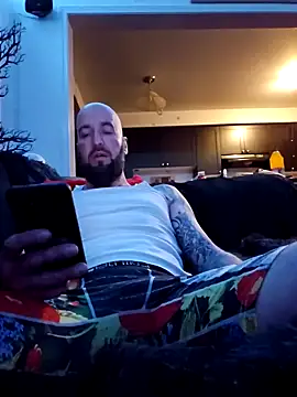 Beardedtattood online show from February 6, 1:49 am