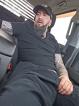 Beardedtattood online show from May 20, 3:18 pm