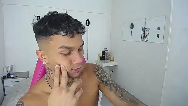 Leonard Price online show from January 18, 7:38 pm