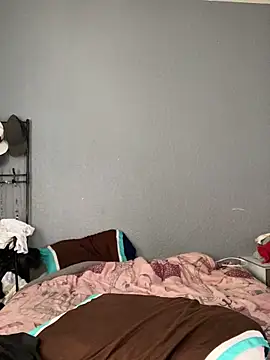 Oscar Bratz online show from February 16, 9:48 pm