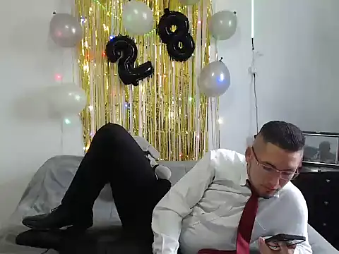 Jeiison duf online show from November 28, 6:43 pm