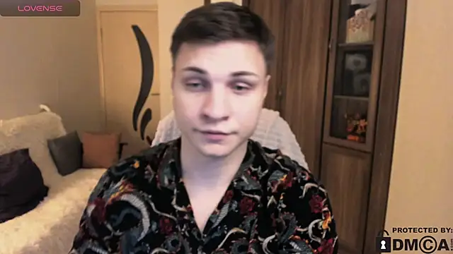 handsome guy01 online show from November 9, 6:50 am