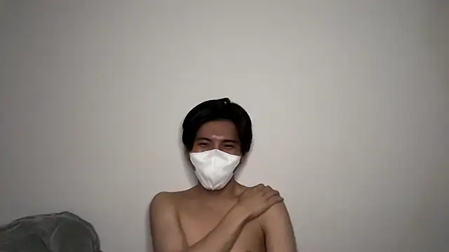 Lio kun online show from February 10, 2:33 pm