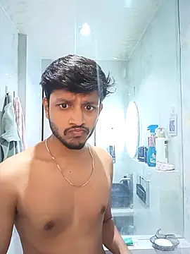 skinnyyyyyyyyy online show from November 18, 4:49 am