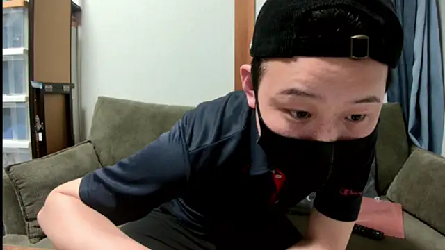 tuki fu online show from March 12, 1:08 pm