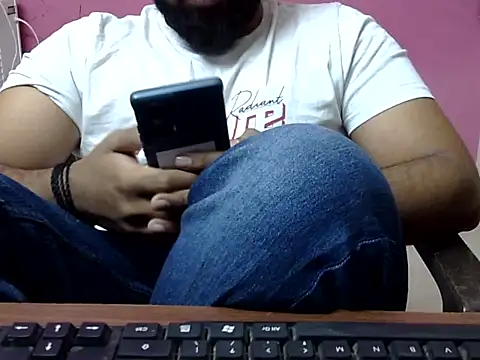 HotKhushi13 online show from November 25, 7:49 pm