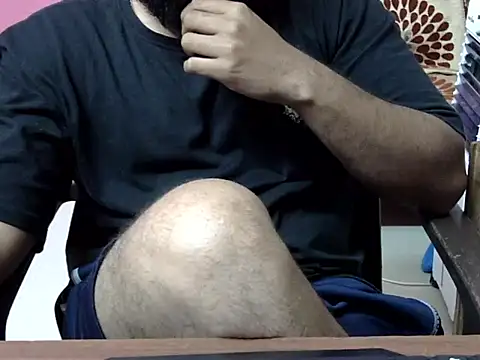 HotKhushi13 online show from December 17, 5:41 pm