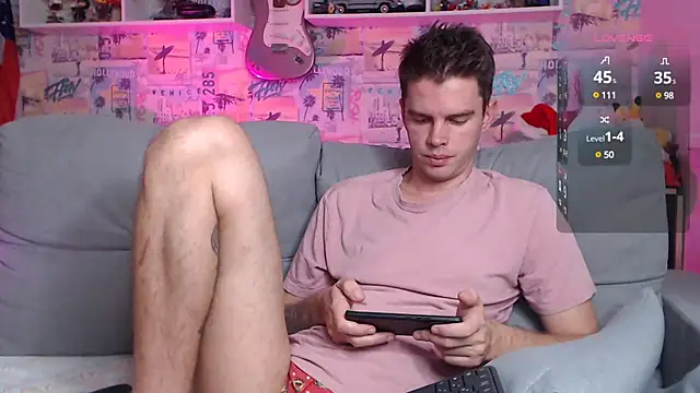 Mike Burn online show from December 10, 2:39 pm