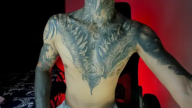 Travistanner 28 online show from April 7, 6:24 am