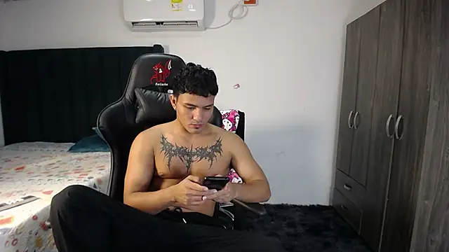 man dur07 online show from January 25, 8:42 pm