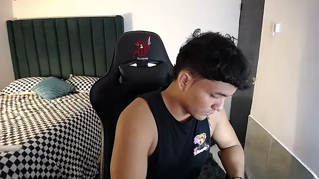 man dur07 online show from October 23, 11:08 pm