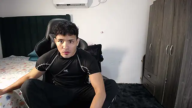 man dur07 online show from January 29, 8:46 pm