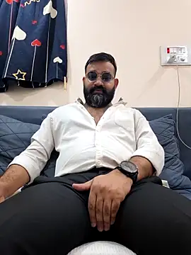 Fun Guuy online show from March 15, 3:47 am