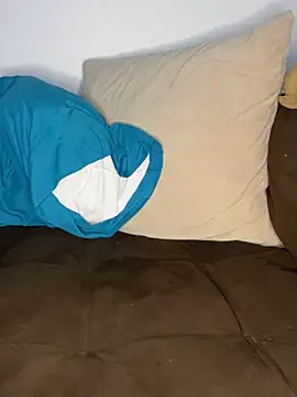 Vanillamexican online show from December 8, 3:45 pm