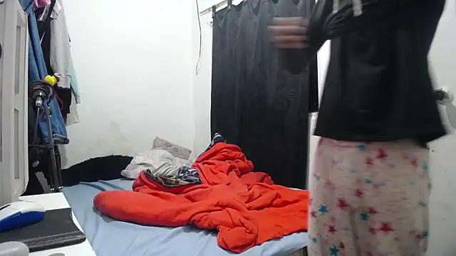 esjrobles online show from October 2, 12:42 pm