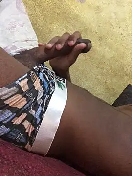 novinhoRJsafado online show from December 28, 5:23 am