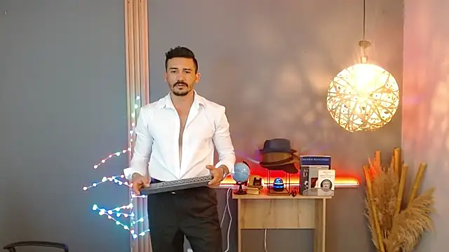 Reiko 85  online show from February 26, 7:59 pm