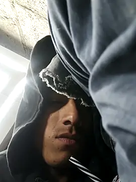 alexander32r online show from September 24, 3:17 am