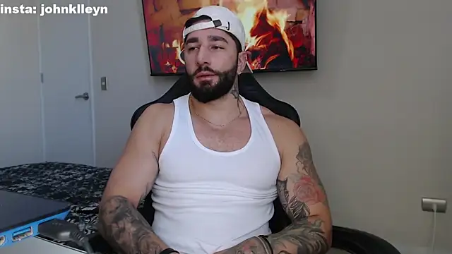 jonhklleyn online show from October 25, 8:10 pm