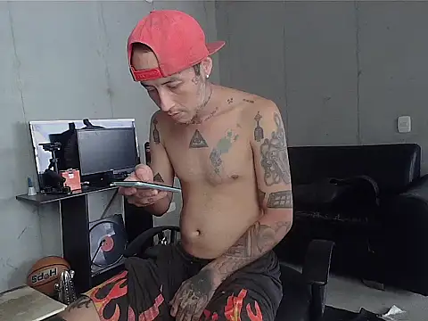 patrik tattoo  online show from April 9, 4:57 pm