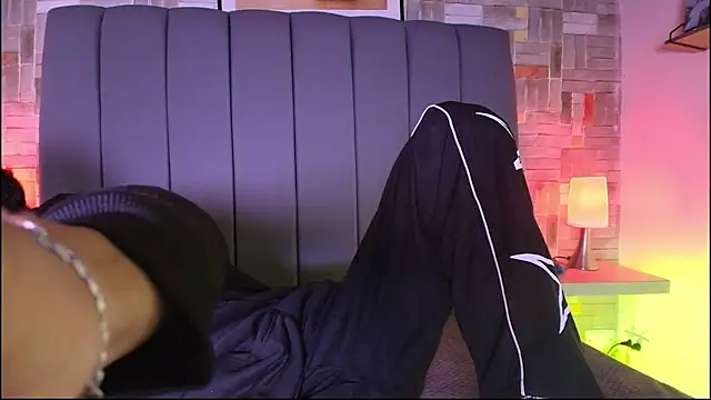 hares mds online show from March 3, 1:40 pm